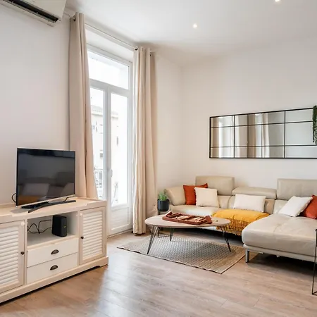 Апартаменты Hyper Centre - 2 Pieces Avec Balcon - 4 Couchages Канны