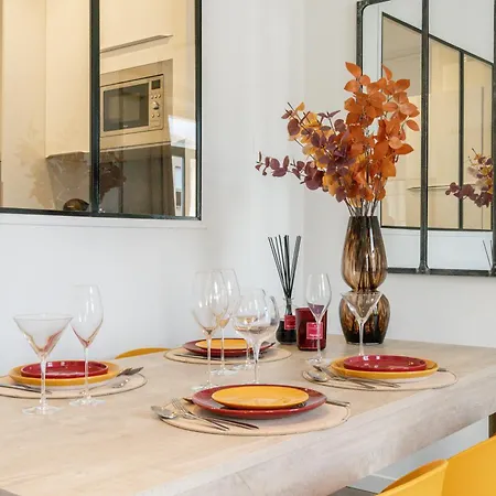 Hyper Centre - 2 Pieces Avec Balcon - 4 Couchages Канны