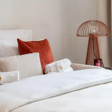 Hyper Centre - 2 Pieces Avec Balcon - 4 Couchages * Канны