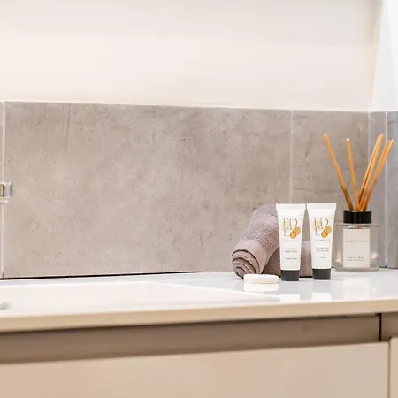 Hyper Centre - 2 Pieces Avec Balcon - 4 Couchages