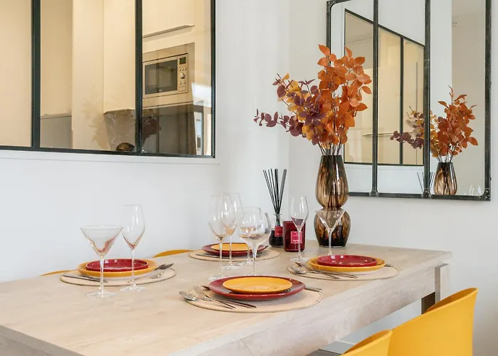 Hyper Centre - 2 Pieces Avec Balcon - 4 Couchages 칸느