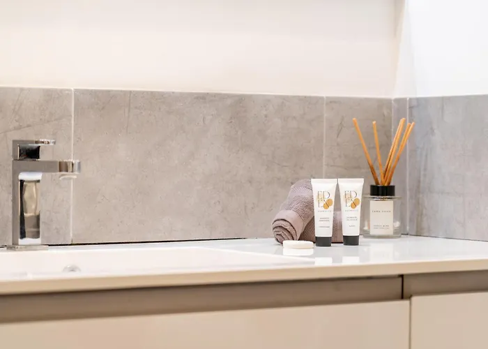 Hyper Centre - 2 Pieces Avec Balcon - 4 Couchages