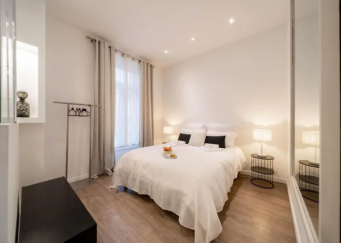 Apartman Hyper Centre - 2 Pieces Avec Balcon - 4 Couchages
